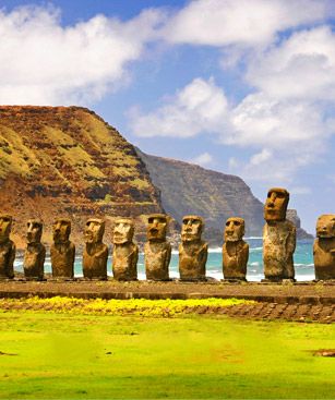 Ile De Paques Moai Ahu Tongariki