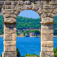 Pula