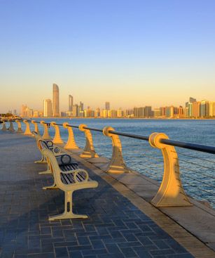 Abou Dhabi Corniche Panorama