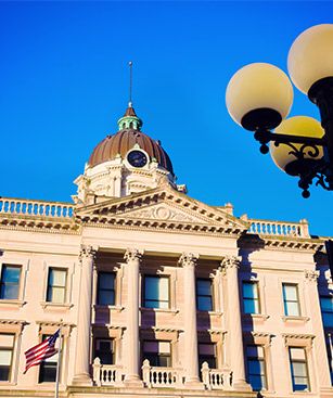 Green Bay Palais De Justice