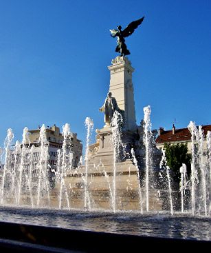 Dijon Statue Liberte