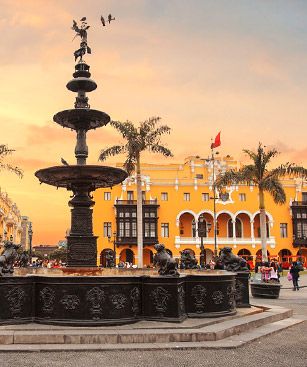 Lima Centre Cathedrale Place Fontaine