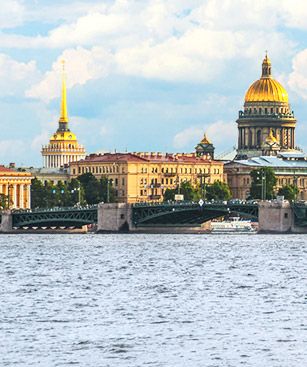Saint Petersbourg Neva Panorama Centre Ville