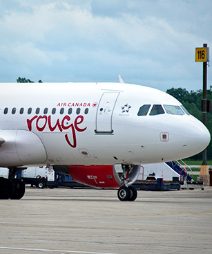 'Air Canada Rouge